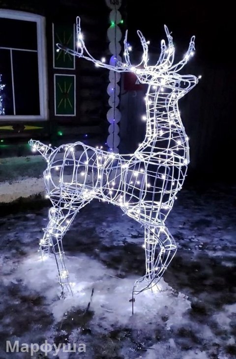 В продаже новогодние фигурки