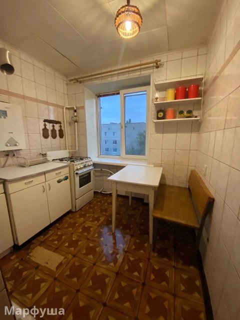 Сдам 2 комнатную квартиру на длительный срок