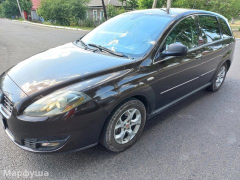 Продам слой автомобиль Фиат крома