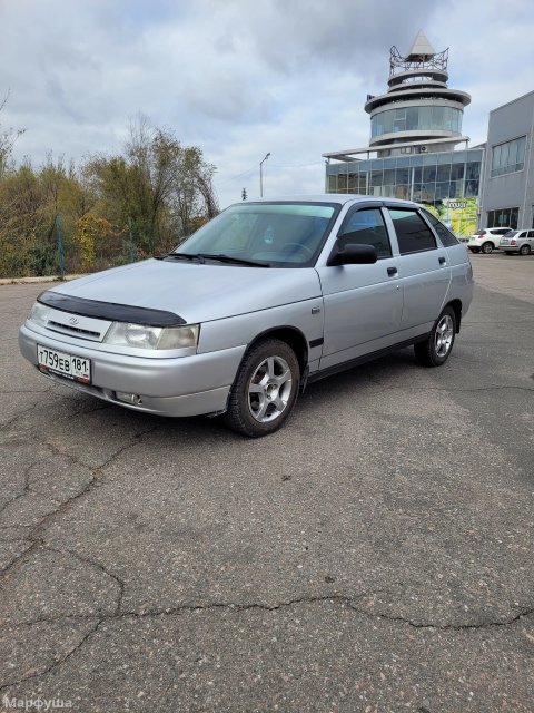 Продам двенашку на бодром ходу