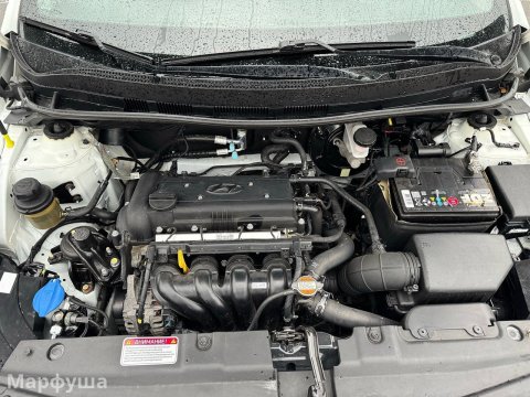 Hyundai Solaris( хетчбэк)