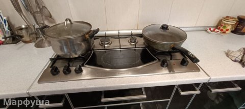 Пр. Домовладение Современной постройки 2006 г, S общ=156 кв. м., р-н, приближ к центру города, остановки Чапаева, ул Советской.