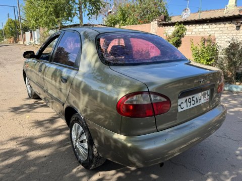 Продается Део Ланос 2003 года, отличное состояние, 240 руб, р.