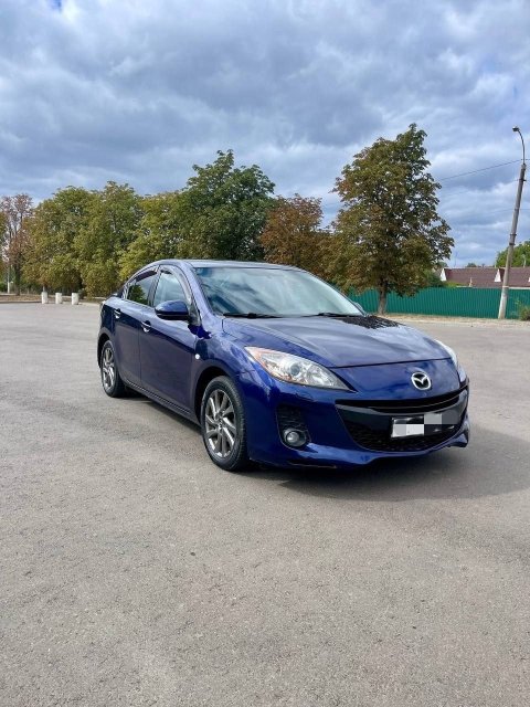 Чистокровный Mazda 3 2012 года, идеальное состояние, пробег 186 тыс км