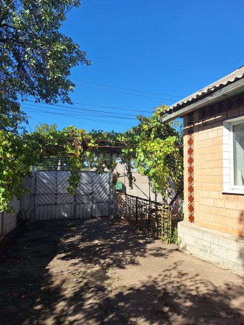 Продам дом в городе Луганск улица Печерская