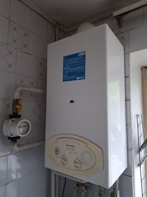 Продам 3х комнатную квартиру  с АВТОНОМНЫМ отоплением