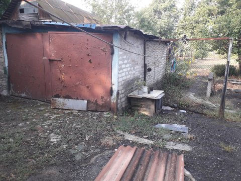 Продам дом с флигелем в р-н Атриума , для проживания 2х семей.
