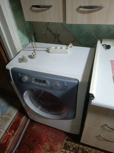 Сдам 4х комнатный дом на востоке Луганска рядом улица Буденного.