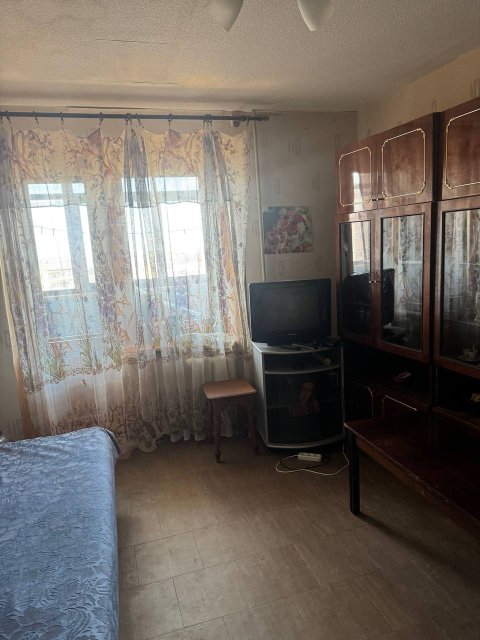 Дёшево сдам 1 комнатную квартиру кв. Героев Сталинграда.д.9