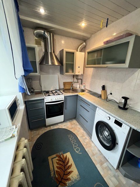 Сдам 2- к квартиру в центре Луганска