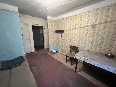 Продам комнату в коммунальной квартире 8,4 кв. м.