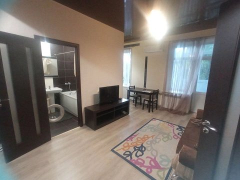 2-х комн. Г. Луганск, Центр, КВ. Алексеева