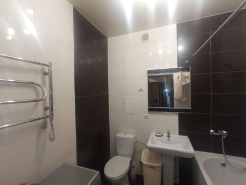 2-х комн. Г. Луганск, Центр, КВ. Алексеева