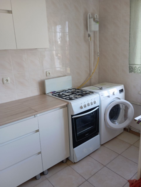 Сдам аренда 1-комнатная квартира на Челюскинцев