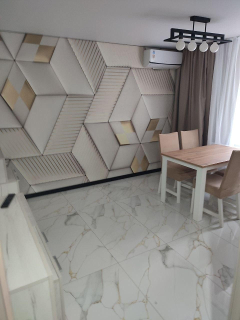 Сдам 2-комн. Квартира на Буревестнике