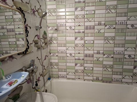 Продам 1 комнатную квартиру на кв. Южном