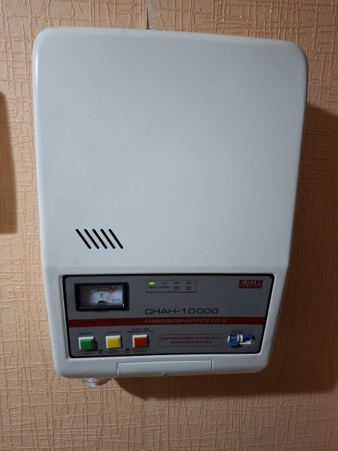 Продам 4х комнатную квартиру с АО на Городке Пархоменко