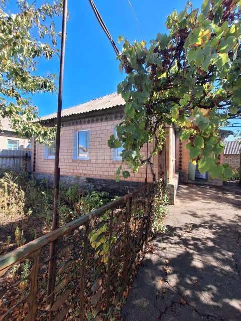 Продам дом в городе Луганск улица Печерская