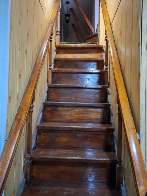 Продам дом р-н кавказского двора