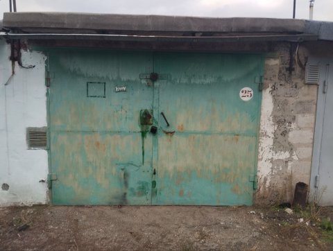 Продам гараж на кв. Южном в Луганске, ЛНР