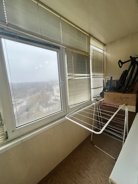 Продам 2- к квартиру на кв. Дзержинского