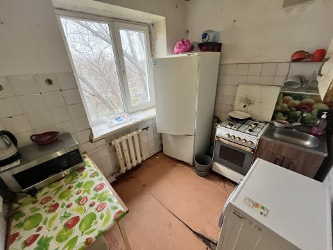 Сдам 3- к квартиру р- н кафе Печь