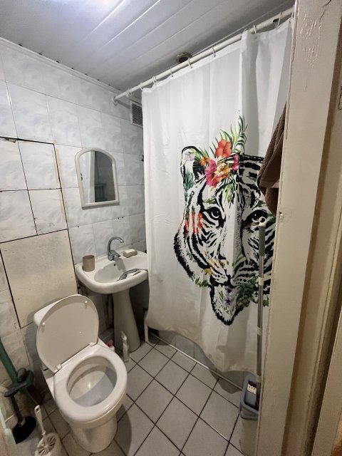 Сдам квартиру в центре Луганска