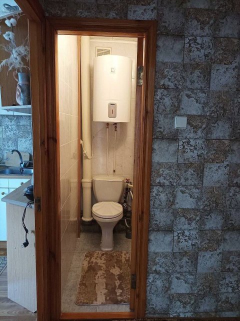 Продам 2-х комн квартиру в городе Луганск квартал Якира