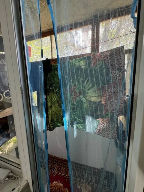 Продам 1-комн квартиру в городе Луганск квартал Левченко