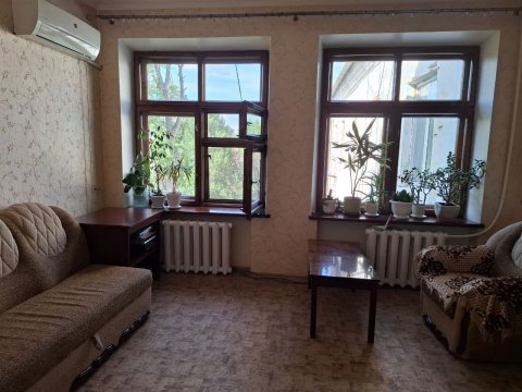 Продам 2х комнатную квартиру на городке 6