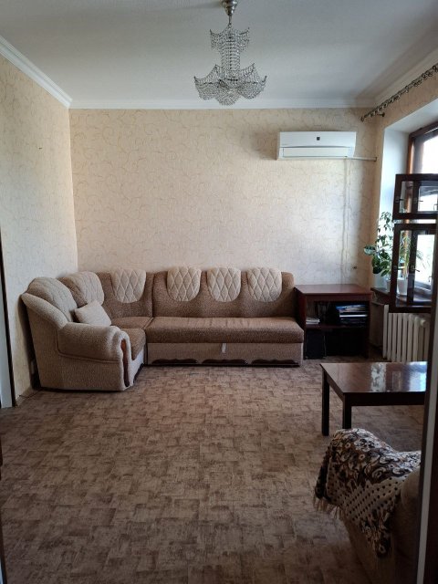 Продам 2х комнатную квартиру на городке 5