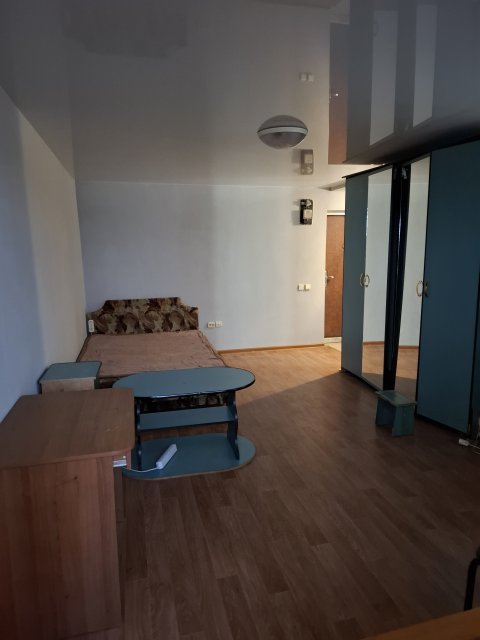 СДАМ 1 комнатную квартиру в центре Луганска 4