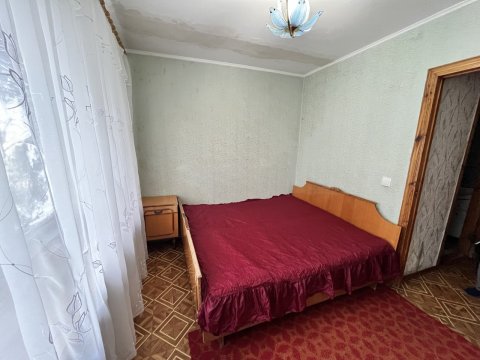 Сдам 3- к квартиру на 50 лет 4