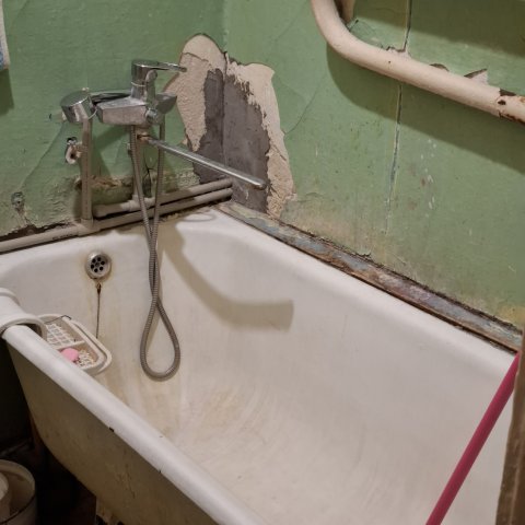 Сдам дешево 1-х комн.квартиру на восточных кварталах:в Малой Вергунке,2/3-эт,в р-не Сш №39. 3