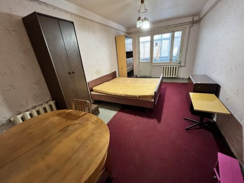 Продам 3-к квартиру на ул. Брестская 7