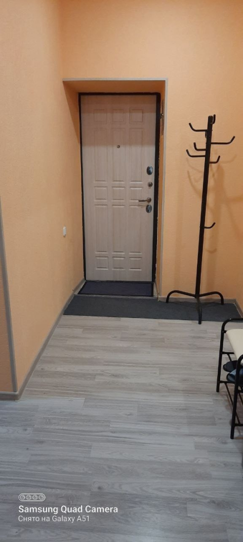 Сдам 3-комнатную квартиру с автономкой в центре