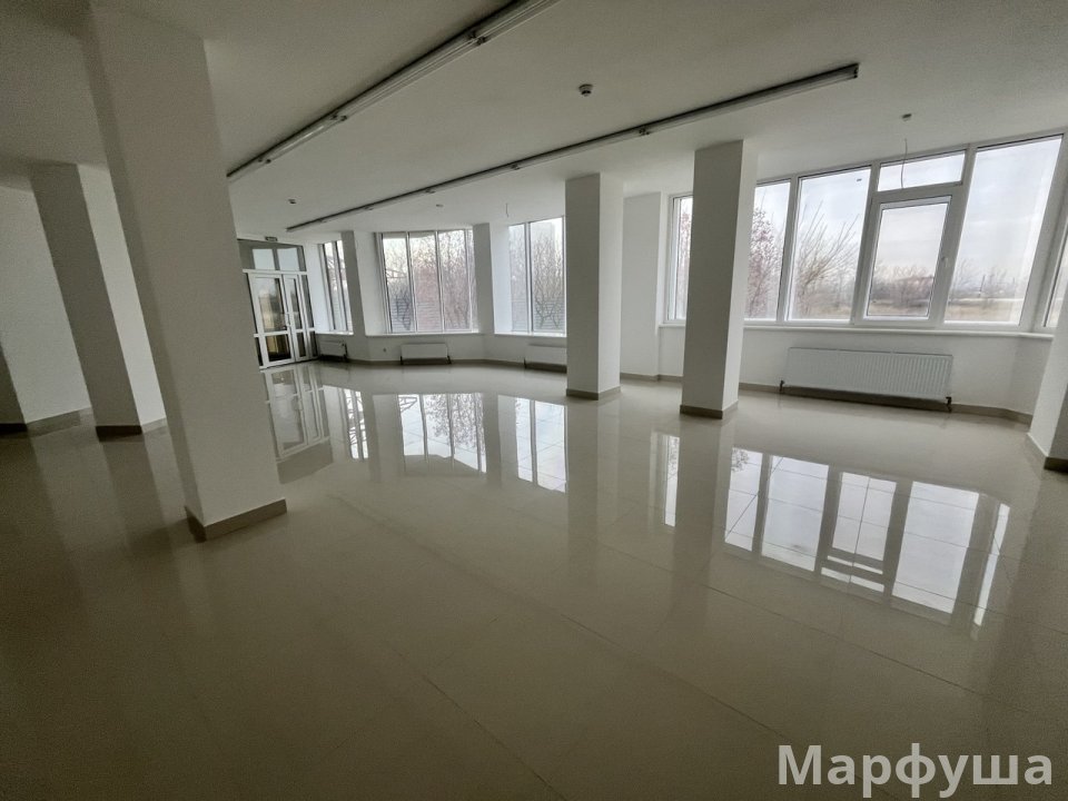 Продам коммерческие помещения в ЖК Оксфорд