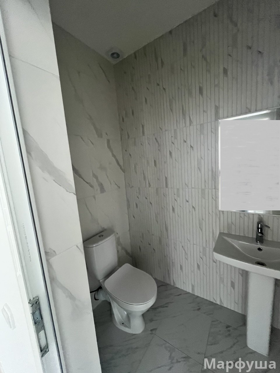 Продам коммерческие помещения в ЖК Оксфорд