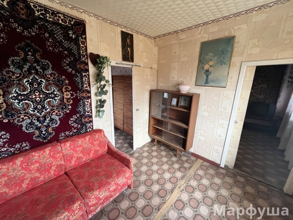 Продам 4- к квартиру на кв. Солнечном