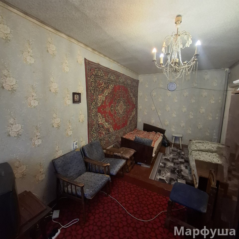 Сдам дешево 1-х комн.квартиру на восточных кварталах:в Малой Вергунке,2/3-эт,в р-не Сш №39.