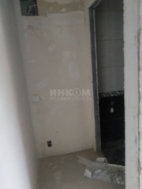 Продам нежилое помещение 45 м2 в городе Луганск 4