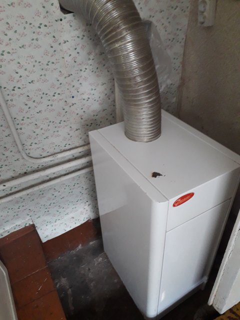 Продам дом с флигелем в р-н Атриума , для проживания 2х семей. 5