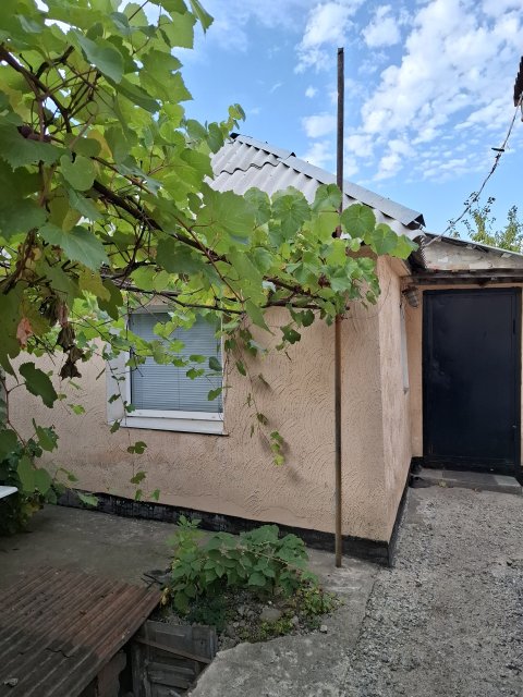 Сдам флигель в Екатериновке в р-н Юбилейного 8