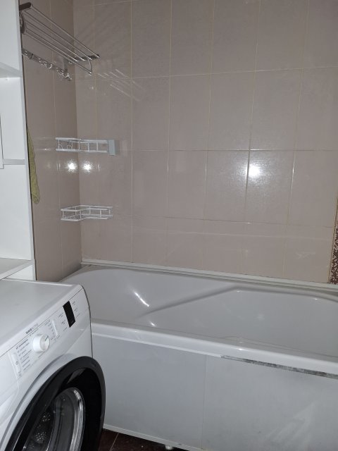 Сдам на кв. Ольховском 3х комнатную квартиру с АО 3