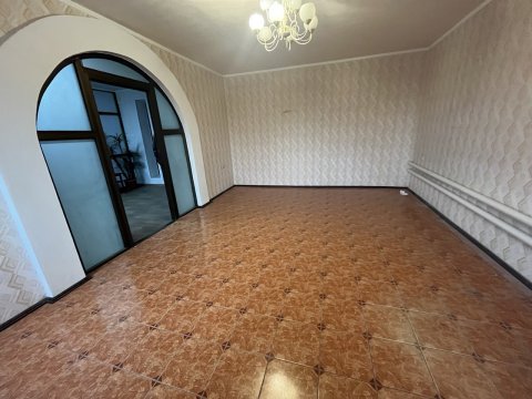 Сдам офисное помещение в центре Луганска