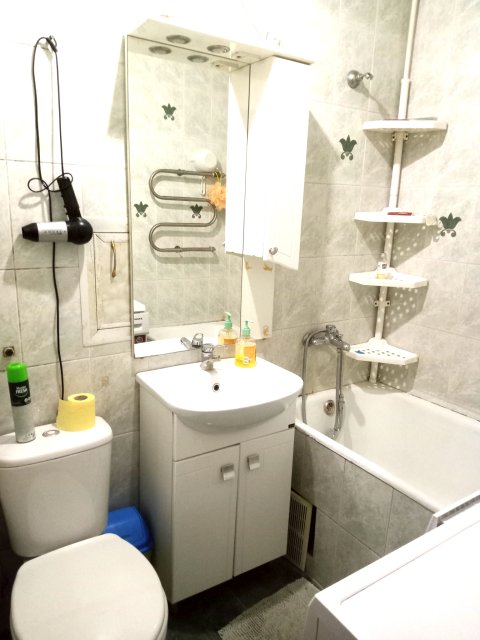 Аренда квартир посуточно Луганск р-н Автовокзала 4