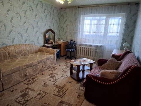 Продам 1 комнатную квартиру на Южном 8