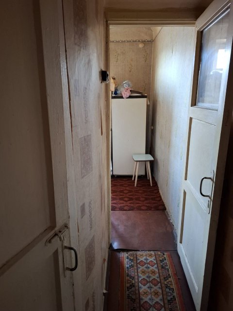 Продам 1 комнатную квартиру в р-н парка 1 мая 3