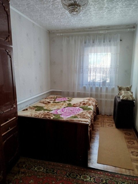 Продам дом с флигелем с. Лобачево  Станично- Луганский р-н 8