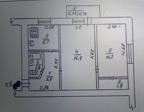 Продам 2х комнатную квартиру в центре Луганска 4